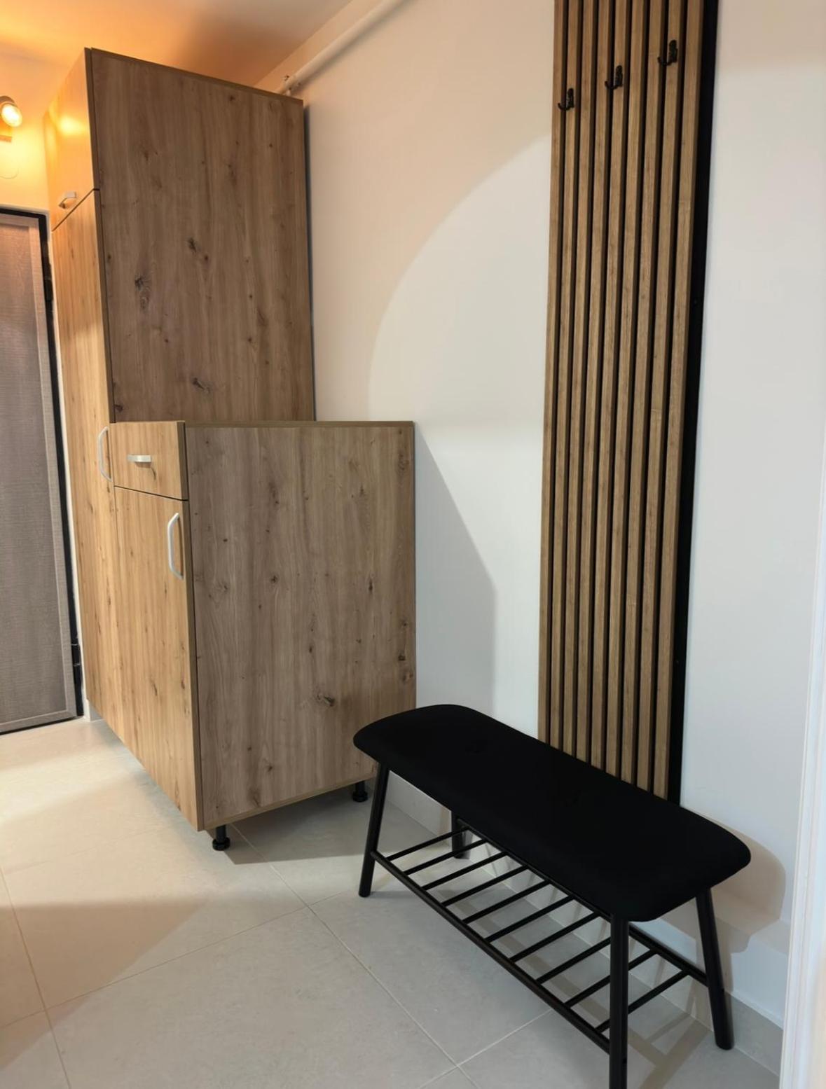 One Room Apartment- Self Check-In 24H Resita Exterior foto